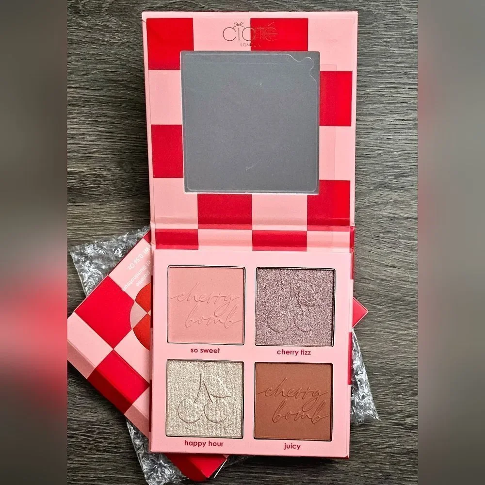 CIATE LONDON Cherry Bomb Blush & Highlighter Palette NEW light medium